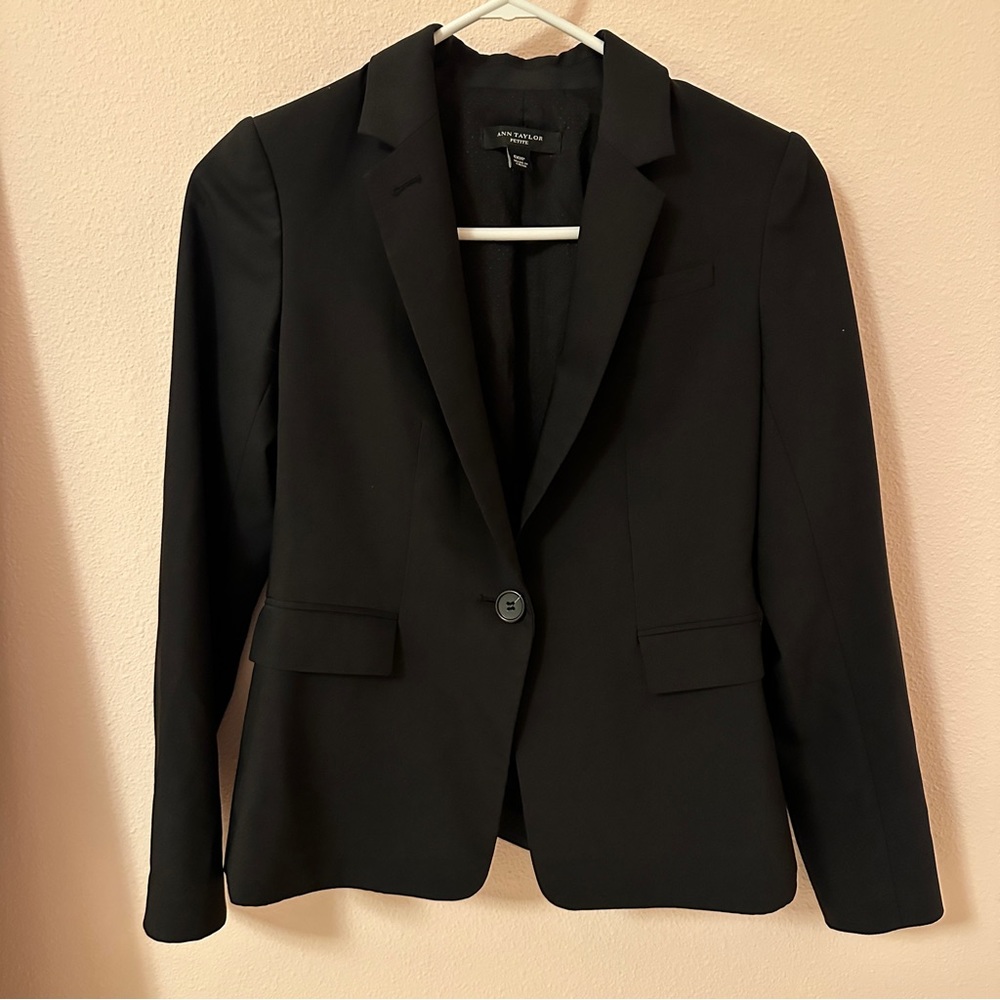Ann Taylor Wool Blend Blazer Petite